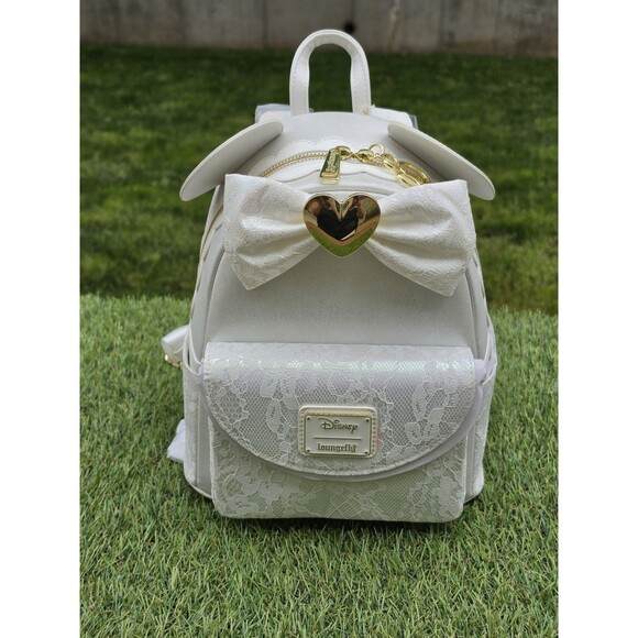 DisneyMinnie Mouse Iridescent Lace Wedding Mini Backpack NWT With Flaw main image 11
